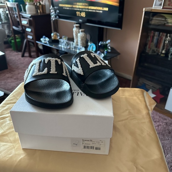 Valentino brand logo print sandal size 41 - Picture 4 of 4